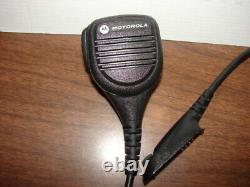 MOTOROLA HT1250 UHF 403-470 MHz AAH25RDF9AA5AN TWO WAY RADIO