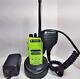 Motorola Ht1250 Vhf 136-174mhz 128ch 5w Two Way Radio Aah25kdh9aa6an