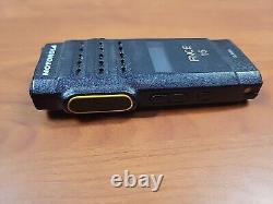 MOTOROLA SL3500E UHF BLUETOOTH TWO-WAY RADIO untested READ