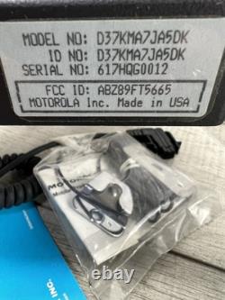 MOTOROLA SPECTRA Two Way RADIO A-5 Mic Speaker Antenna Cables Model D37KMA7JA5DK