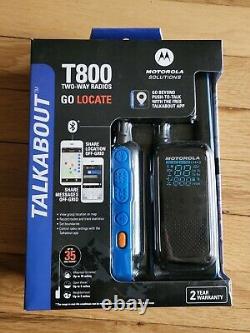 MOTOROLA T800 TWO-WAY Radios TALKABOUT 2 Pack