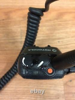 MOTOROLA XPR6380 Two Way Radio withMIC/Antenna/battery WORKING FREE SHIPPING