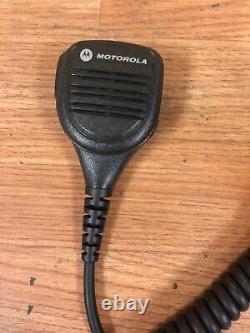 MOTOROLA XPR6380 Two Way Radio withMIC/Antenna/battery WORKING FREE SHIPPING