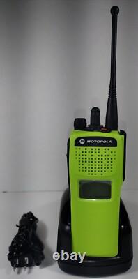 MOTOROLA XTS1500 VHF 136-174MHz SmartZone P25 Digital Two-Way Radio H66KDD9PW5BN