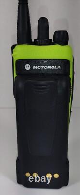MOTOROLA XTS1500 VHF 136-174MHz SmartZone P25 Digital Two-Way Radio H66KDD9PW5BN