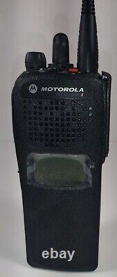 MOTOROLA XTS2500 1.5 UHF 450-520 MHz P25 DIGITAL Two Way Radio H46SDD9PW5BN ADP