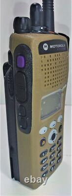 MOTOROLA XTS2500 III UHF 380-470 MHz P25 Digital Two-Way Radio H46QDH9PW7BN AES