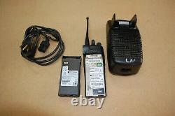 MOTOROLA XTS2500 UHF 450-520 MHz Military Police Fire EMS Digital Two-Way Radio