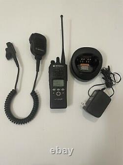 MOTOROLA XTS2500 UHF 700-800 MHz Military Police Fire EMS Digital Two-Way Radio