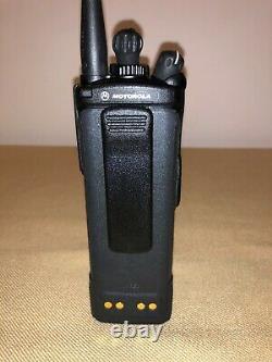 MOTOROLA XTS5000 III UHF Q split 380-470 MHz RADIO with NSA TYPE-1 and 4X CRYPTO