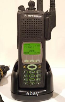 MOTOROLA XTS5000 III VHF AES-256 P25 Digital two way Radio H18KEH9PW7AN OEM case