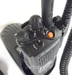 MOTOROLA XTS5000 III VHF AES-256 P25 Digital two way Radio H18KEH9PW7AN OEM case
