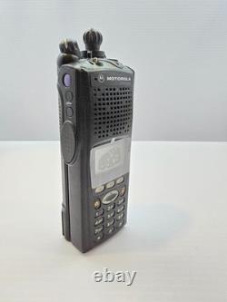MOTOROLA XTS5000 III VHF AES-256 P25 Digital two way Radio H18KEH9PW7AN OEM case