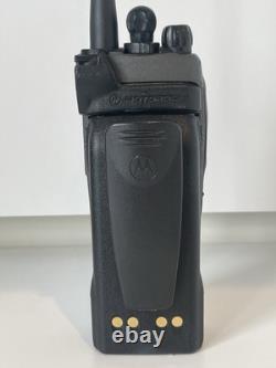 MOTOROLA XTS 1500 UHF 450-520 MHz New Battery/Antenna Free Programming