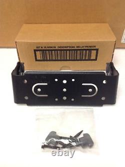 MOTOROLA XTl5000 M20URS9PW1AN Digital Mobile Radio withAntenna/Speaker/Mic/Bracket