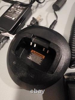 Mag One BPR40 Two-Way Radio Walkie-Talkies AAH84RCS8AA1AN Lot Of 3 All Working