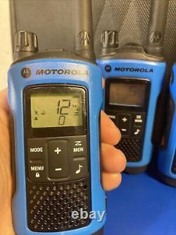 Motorola (4) Talkabout Two Way Radios with Case T4XX (tested/work)