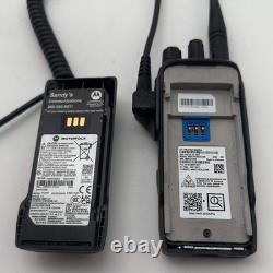 Motorola 64 Channel Analogue UHF Two-Way Radio AAH11YDC9JC2AN