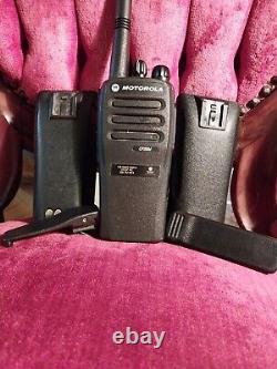 Motorola AAH01QDC9JA2AN CP200d 403-470 MHz 4W ND Two-Way Radio