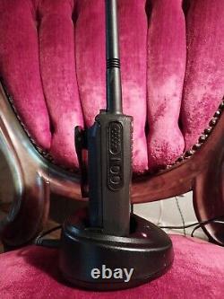 Motorola AAH01QDC9JA2AN CP200d 403-470 MHz 4W ND Two-Way Radio