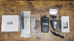 Motorola AAH03KEF8AA7AN CP185 Two Way Radio VHF 136-174Mhz 16Ch 5Watt