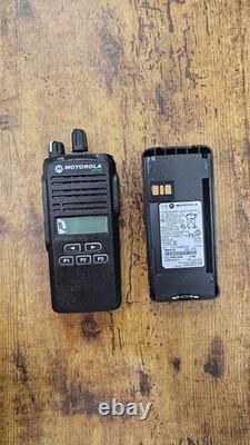 Motorola AAH03KEF8AA7AN CP185 Two Way Radio VHF 136-174Mhz 16Ch 5Watt
