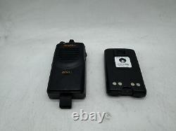 Motorola AAH84KDJ8AA1AN Mag One BPR40 4 Watt UHF Two Way Radio 450-470 MHz New