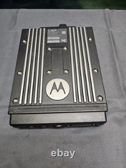 Motorola APX6500 700/ 800 MHz Two Way Radio M25URS9PW1AN