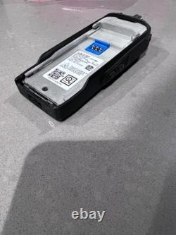 Motorola Aah11ydc9ja2an Uhf 400-480mhz Ip55 Mototrbo R2 Portable Two-way Radio