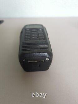 Motorola Aah55qdh9la1an Xpr 6550 Portable Two-way Radio