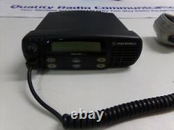 Motorola CDM1250 136-174 MHz VHF 45 Watt Two Way Radio w Mic AAM25KKD9AA2AN