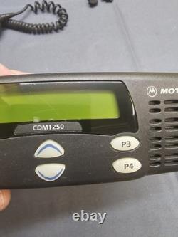 Motorola CDM1250 136-174 MHz VHF 45 Watt Two Way Radio w Mic AAM25KKD9AA2AN