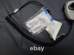 Motorola CDM1250 136-174 MHz VHF 45 Watt Two Way Radio w NEW Mic AAM25KKD9AA2AN
