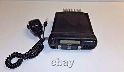 Motorola CDM1250 42-50 MHz Low Band 60 Watt Two Way Radio w Mic AAM25DKD9AA2AN