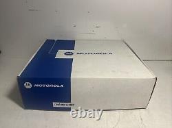 Motorola CDM1250 450-512mhz Two Way Radio AAM258KD9PW2AN New