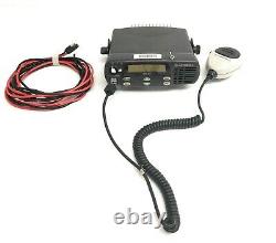 Motorola CDM1250 Mobile Two-Way Radio AAM25RKD9AA2AN 403-470 MHz UHF 25-45W