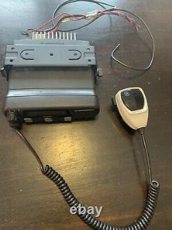 Motorola CDM1250 Two Way Radio with Mounting Bracket Microphone & Wiring Pigtails