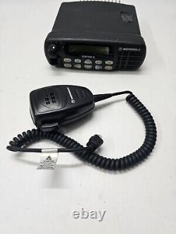 Motorola CDM1550 LS 136-174 MHz VHF 25w Two Way Radio w Mic AAM25KKF9DU6AN