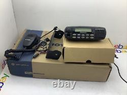 Motorola CDM1550 LS 2 Way Radio UHF 450-520 MHz FM40W 16 Channels Conventional