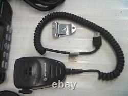 Motorola CDM1550 LS+ professional two way radio UHF 40 Watt as is