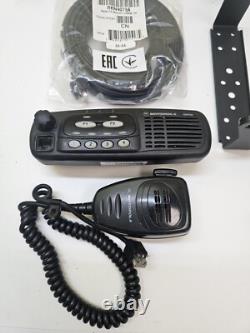 Motorola CDM750 136-174 MHz VHF 45w Remote Head Two Way Radio AAM25KKC9AA1AN