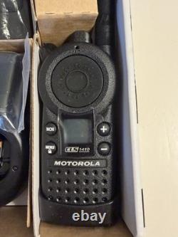 Motorola CLS1410 4 Channel UHF 1 watt Business Two-Way Radio