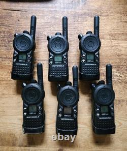Motorola CLS1410 UHF Two-Way Radios Lot of 6 with 4 Chargers LCD Display