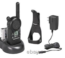 Motorola CLS-1410 Motorola CLS Series Two-Way Radio UHF Compact Jobsite Radio