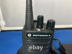 Motorola CP100D Portable Two Way Radio UHF With Base