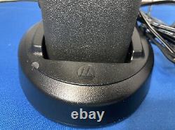 Motorola CP100D Portable Two Way Radio UHF With Base