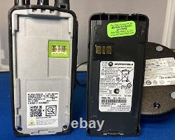 Motorola CP100D Portable Two Way Radio UHF With Base
