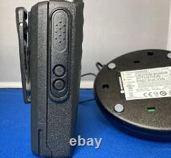 Motorola CP100D Portable Two Way Radio UHF With Base