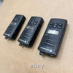 Motorola CP110 UHF Two Way Radio Lot (3) with 2 Motorola Antennas H96RCF9AA2BA