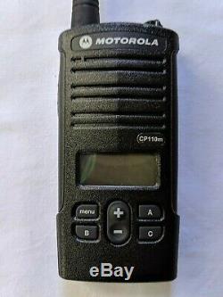 Motorola CP110m VHF MURS Two-way radio. 7 Channel display. Compatible RDM2070d